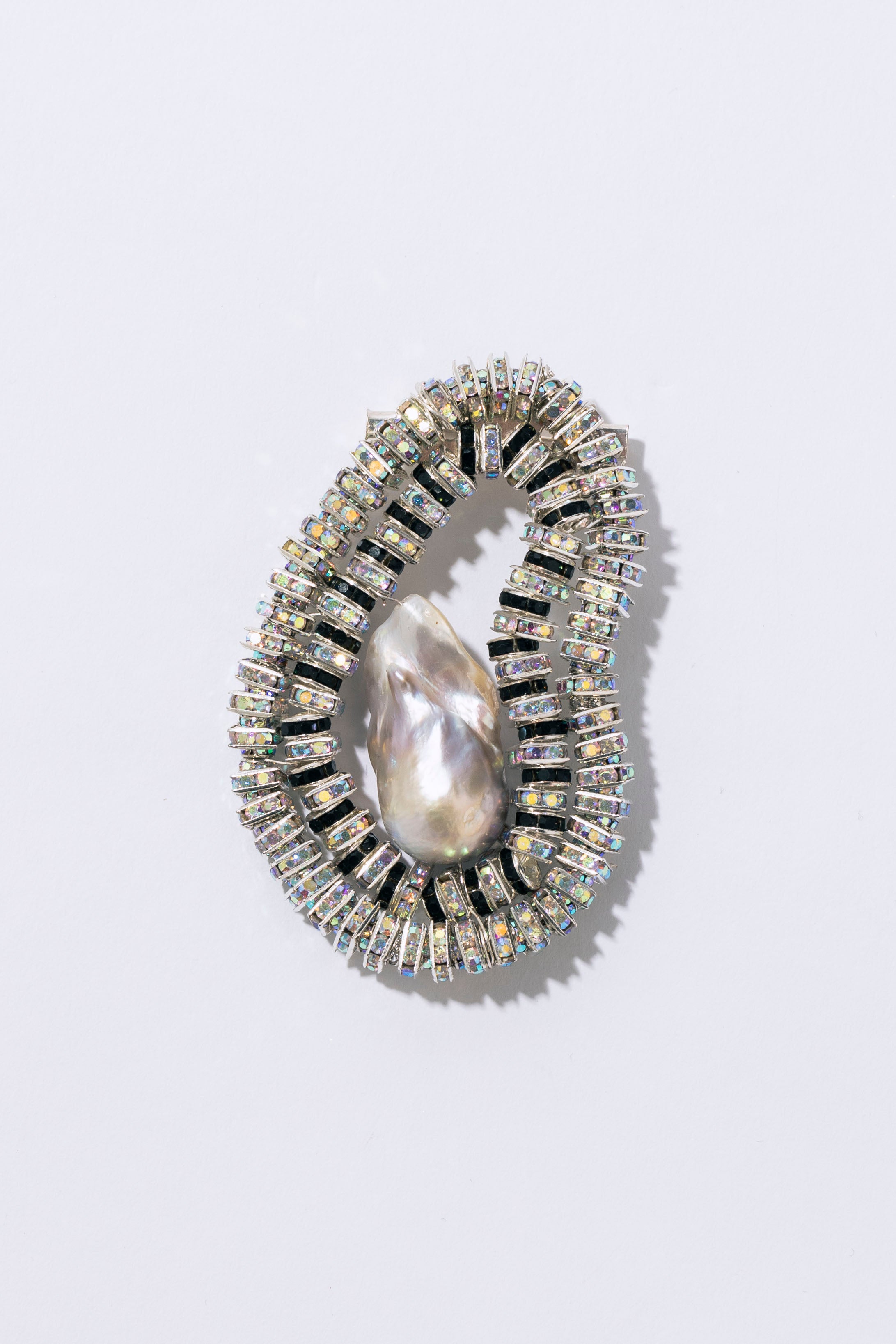 The Oyster Brooch