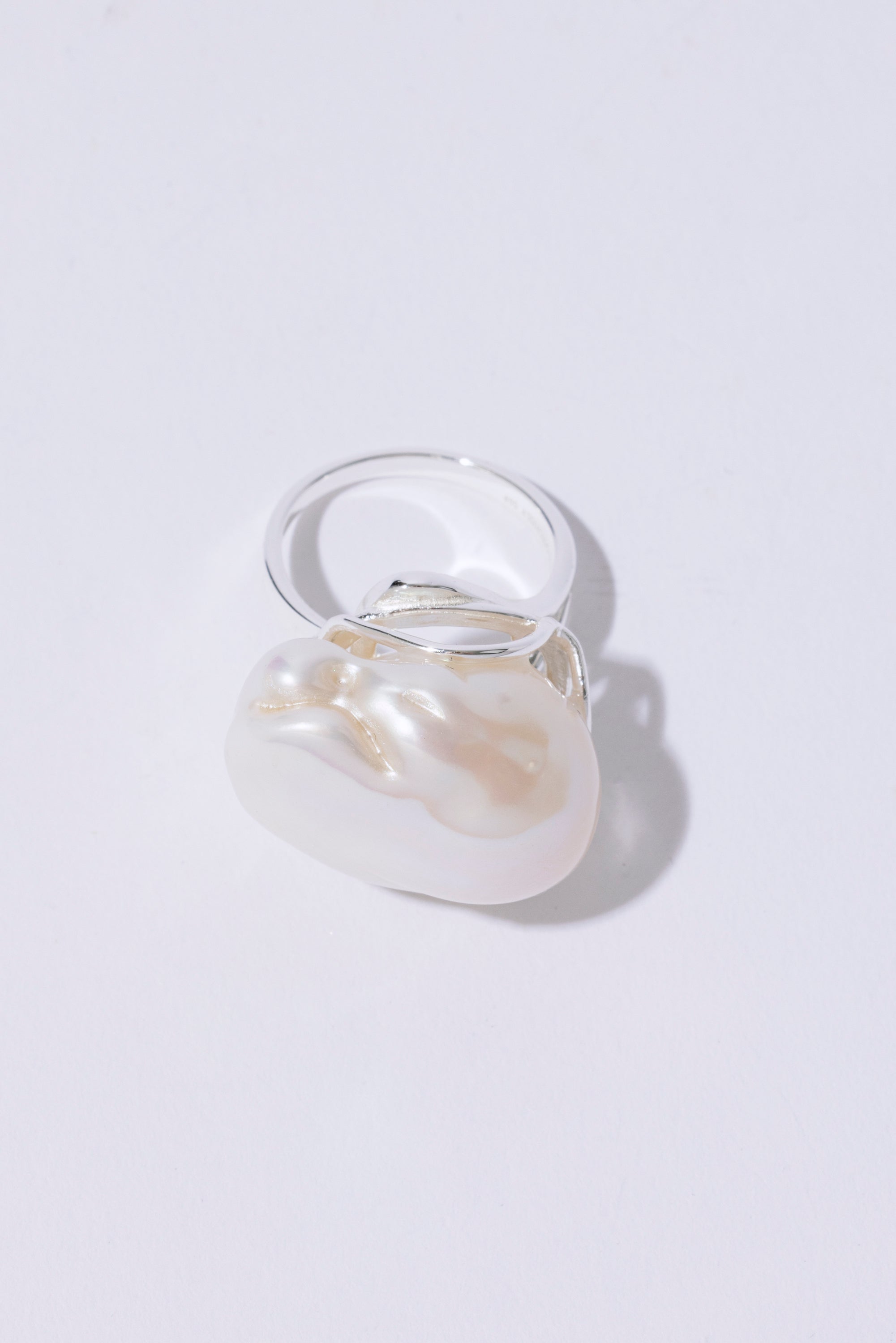 Paris Ring Pearl