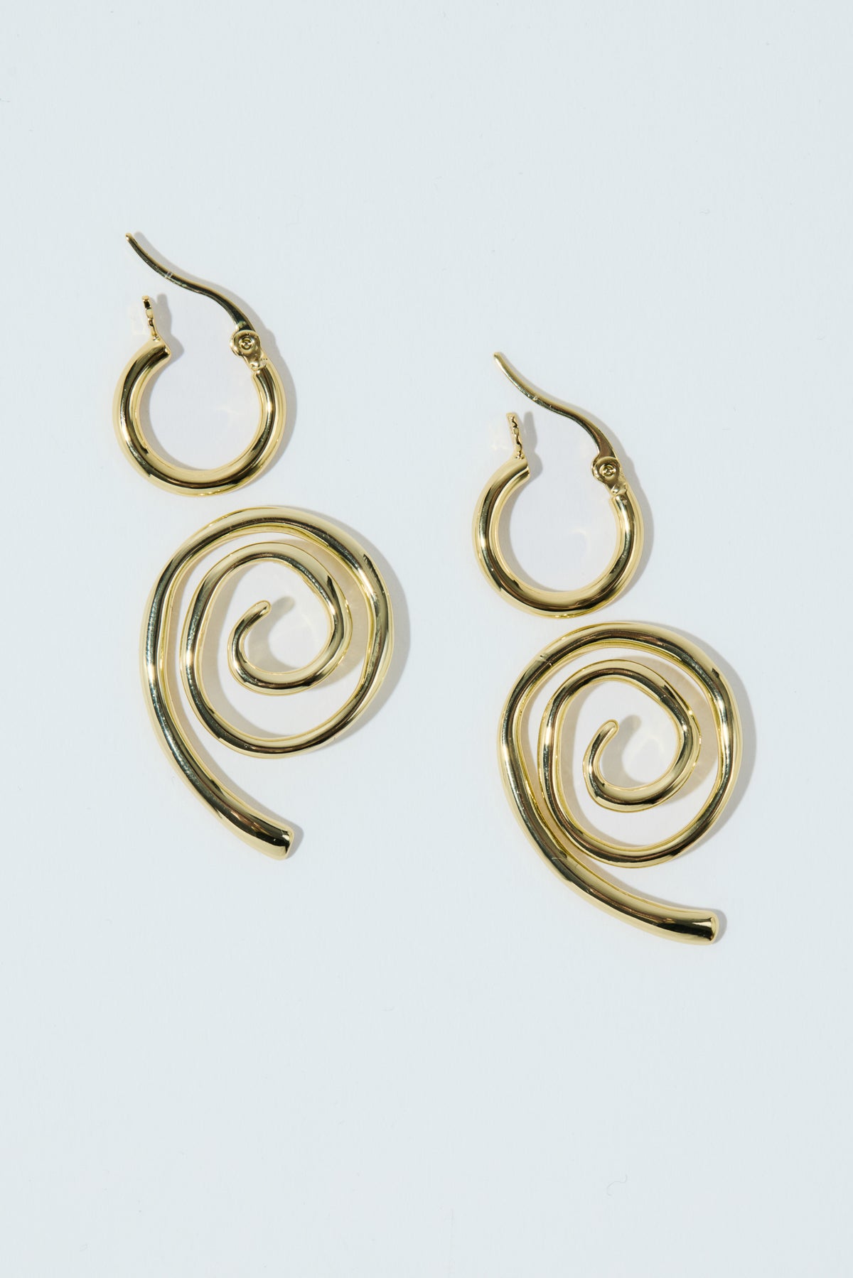 Petite Dahlia Hoops Gold
