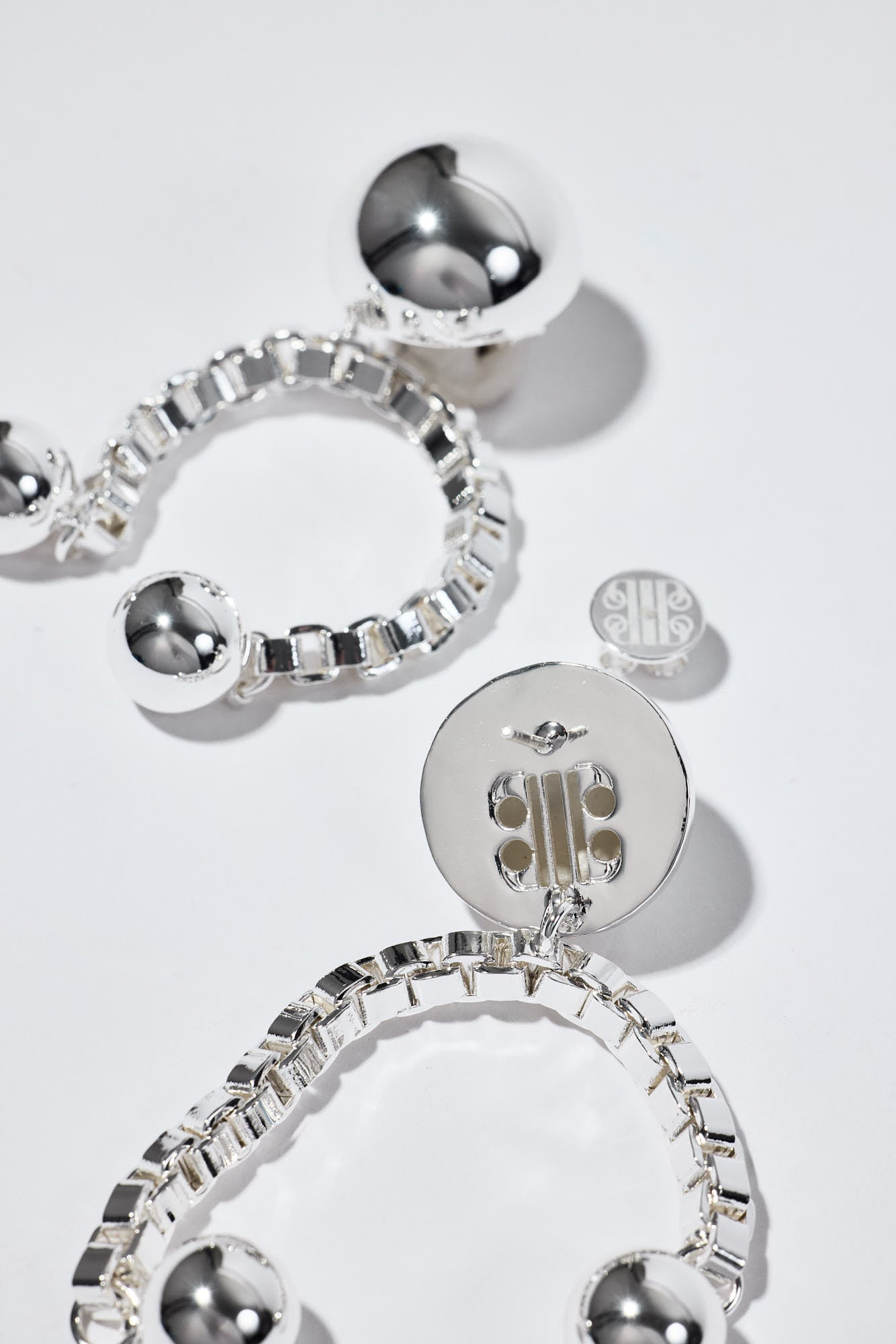 Solar Studs