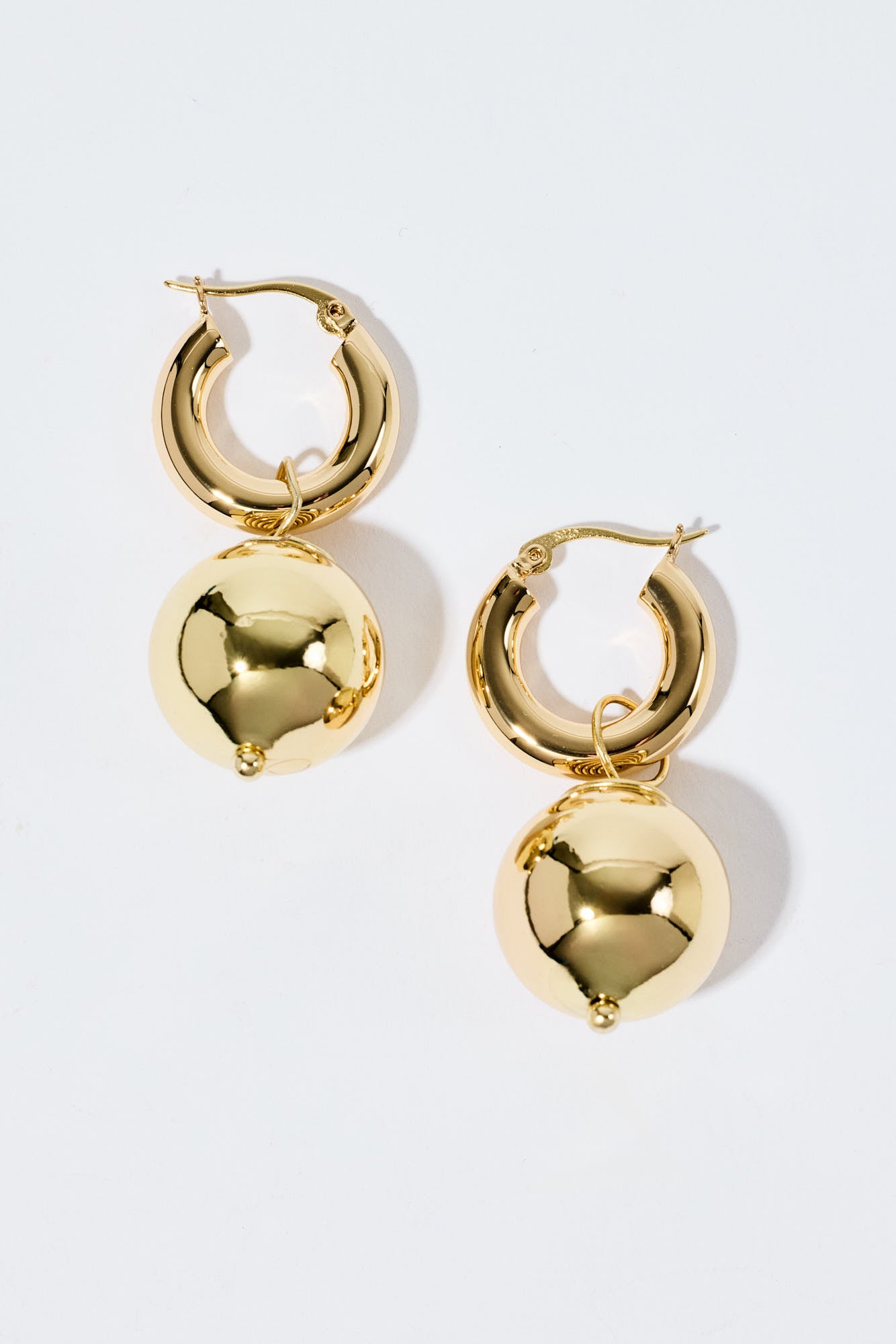 Sphere Hoops Gold