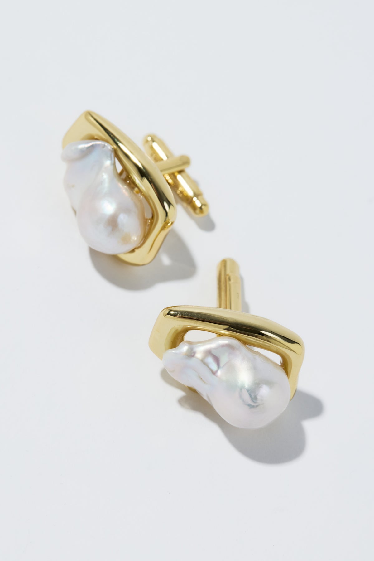 Rina Cuff Links Gold