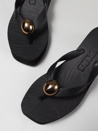 PEARL OCTOPUSS.Y x Sleepers - The Paris Sandal