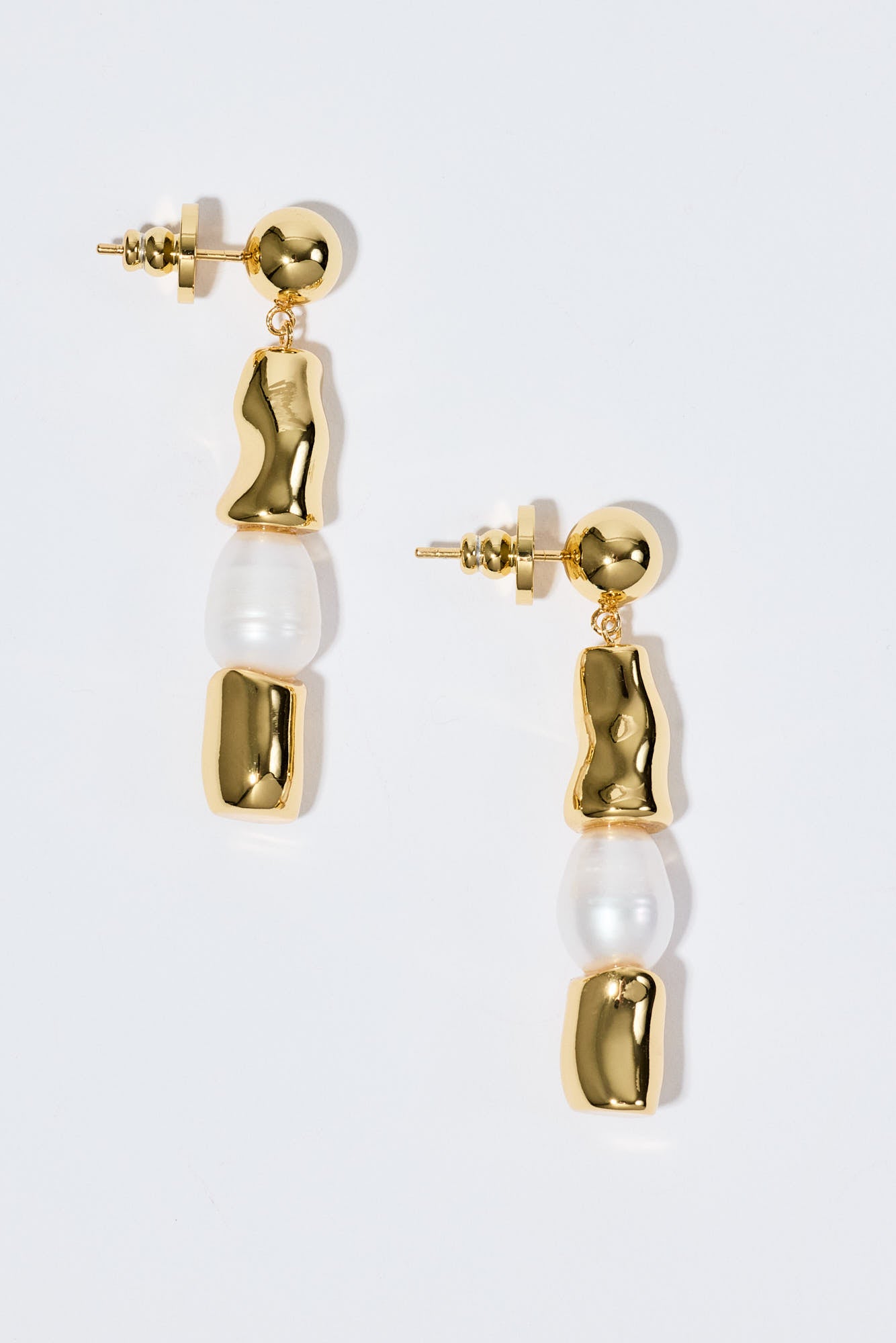 Lily Earrings