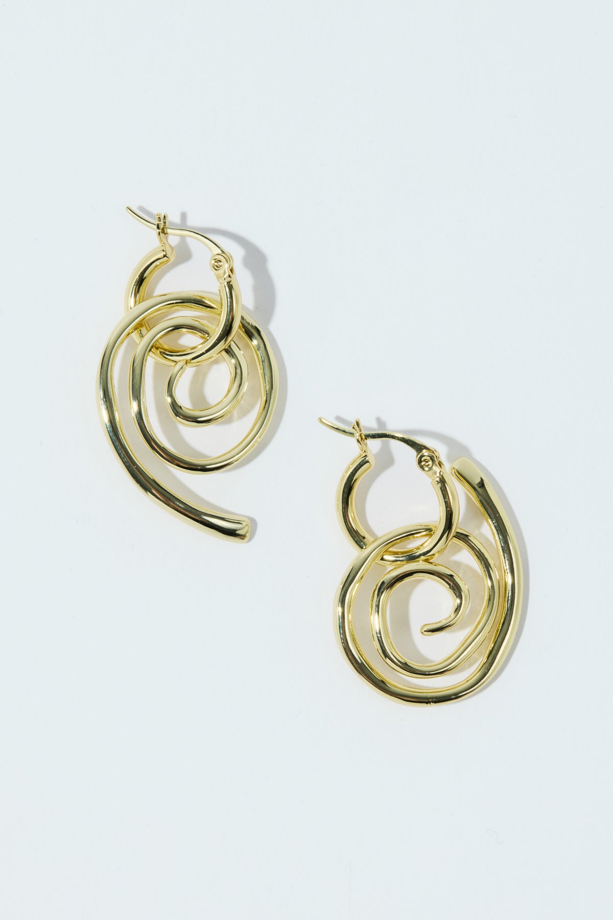 Petite Dahlia Hoops Gold