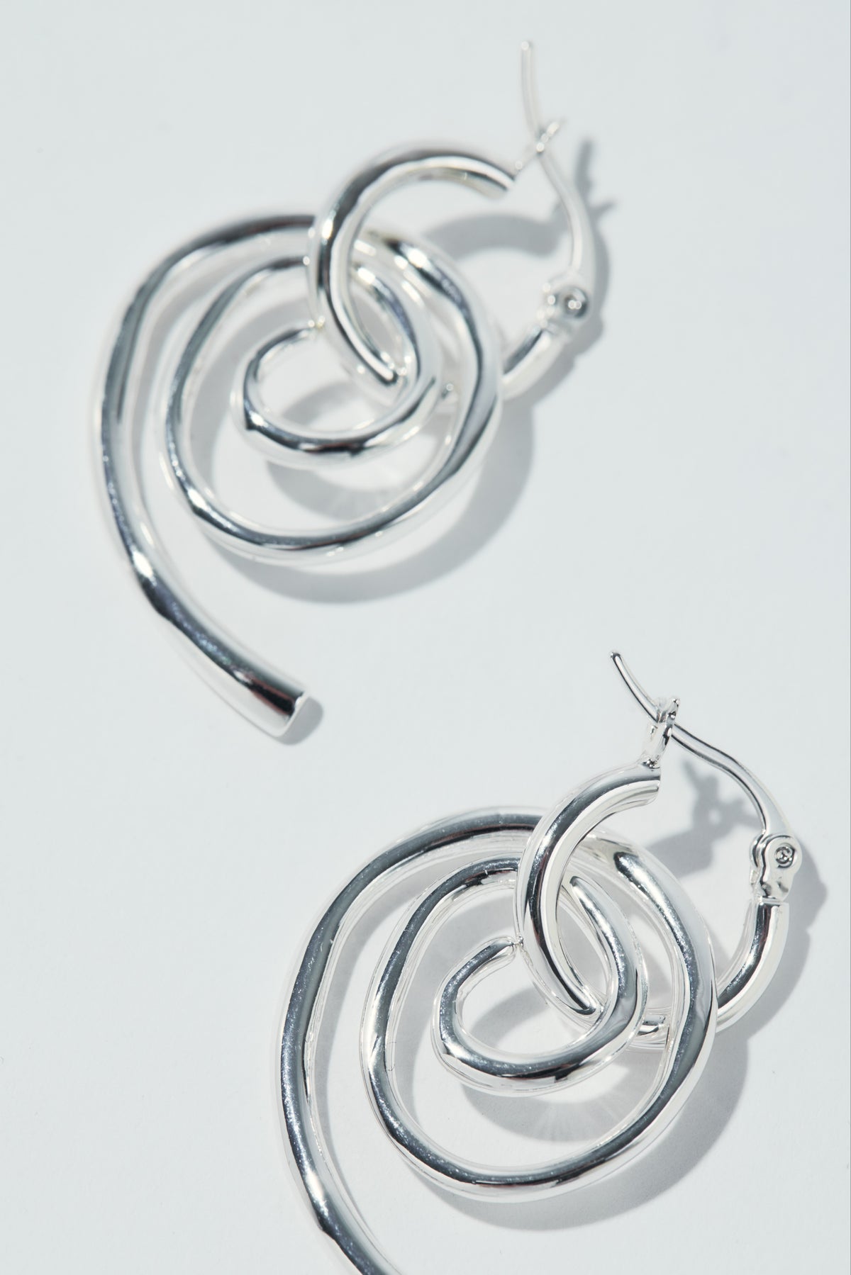 Petite Dahlia Hoops Silver