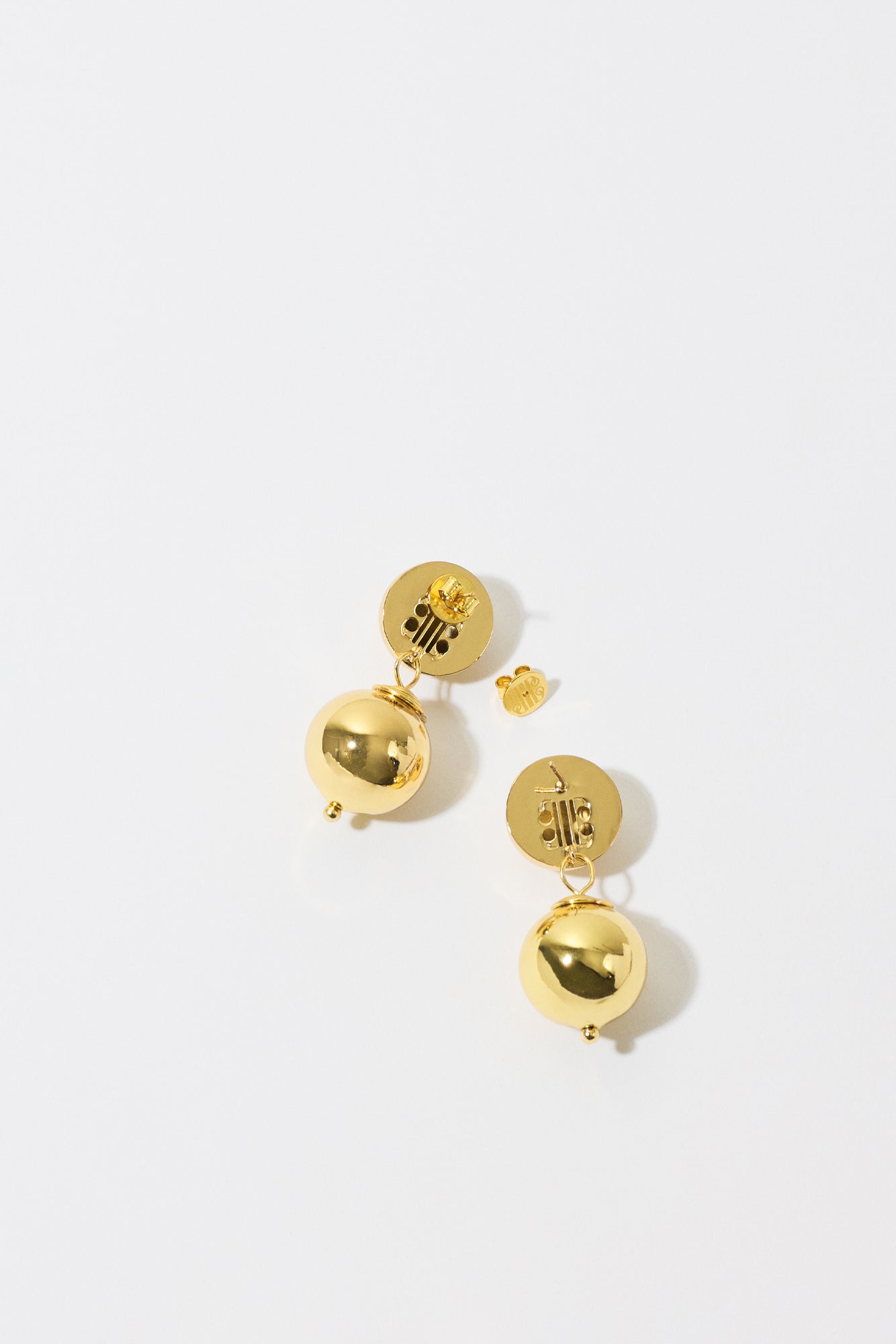 Sphere Studs Gold