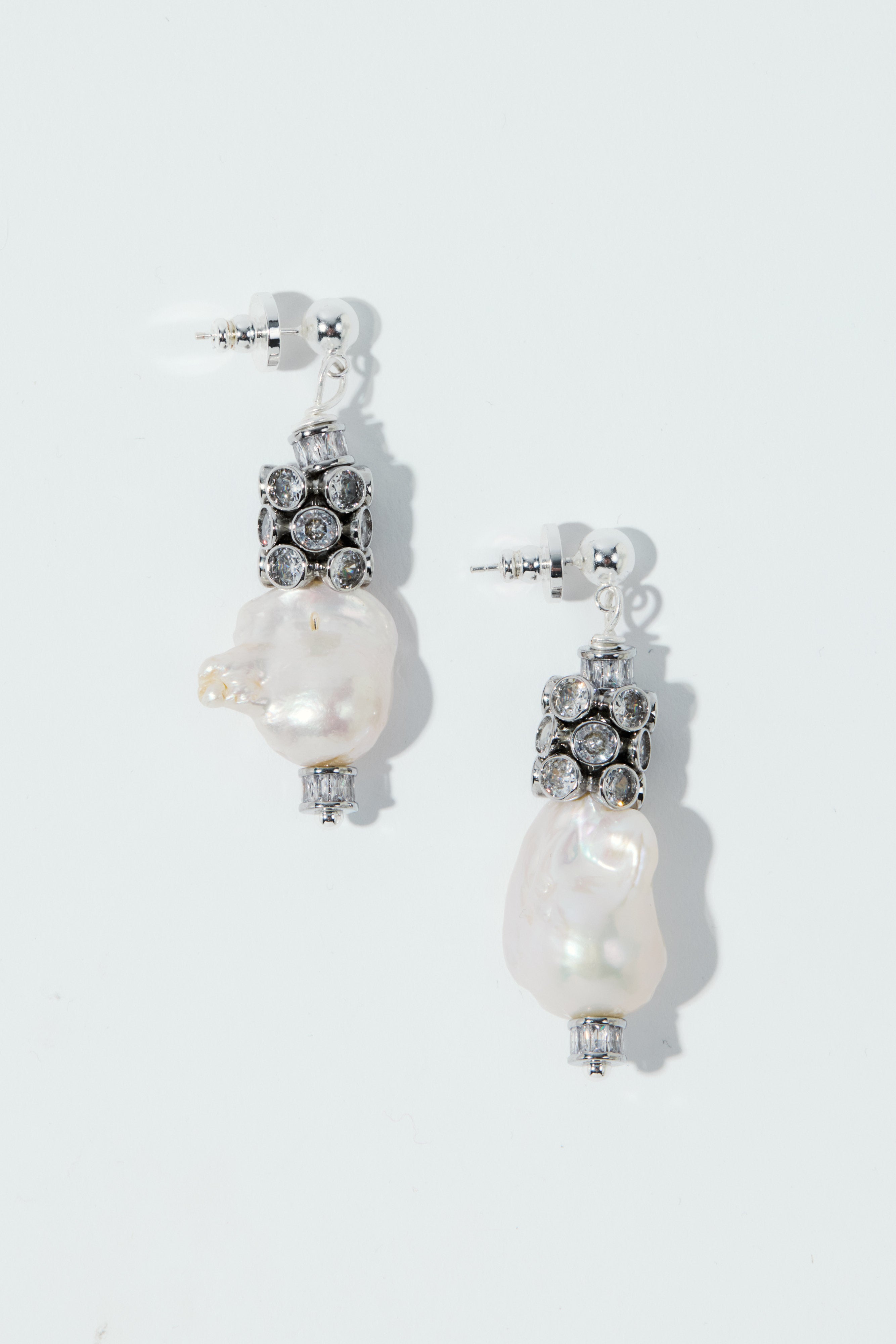 Verona Studs